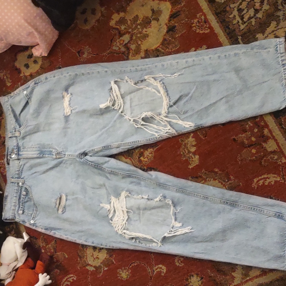 Light Blue Aeropostale Mom Jeans - Picture 4 of 10